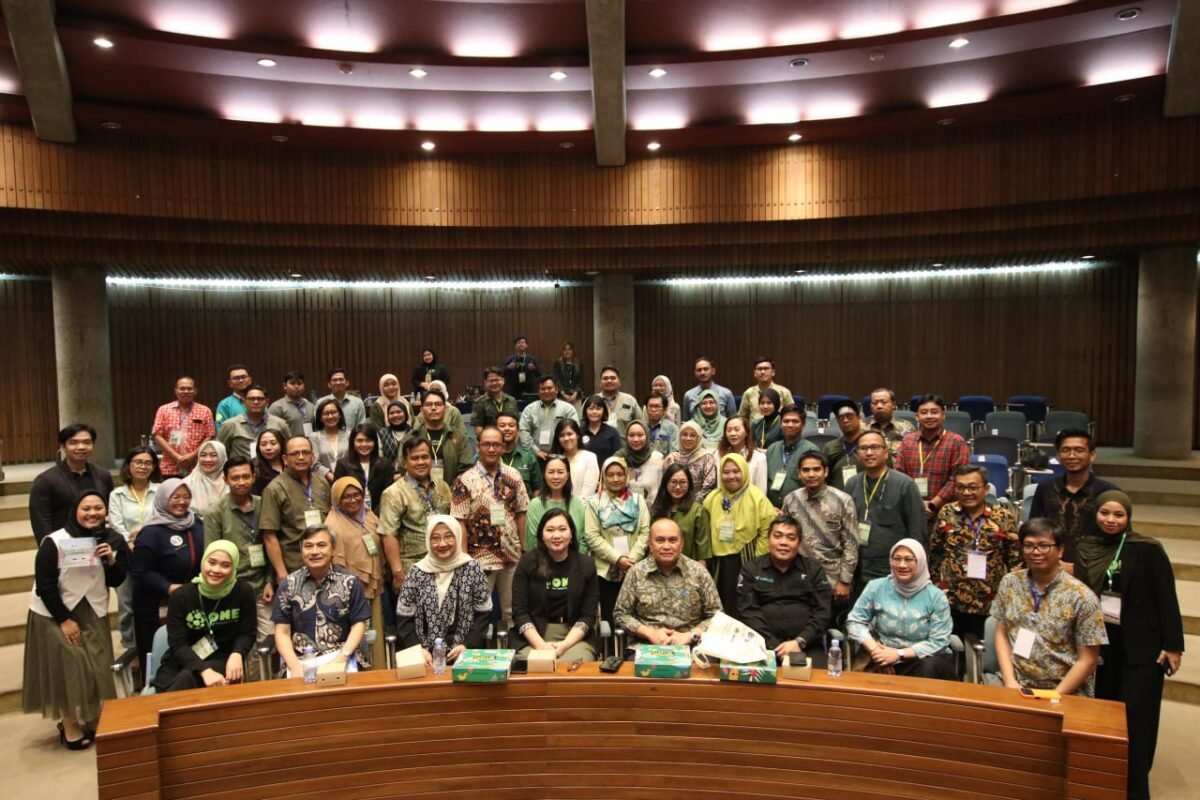 PARTISIPASI PUSAT KARIR STAI AL-HIDAYAH BOGOR DALAM KEGIATAN ONE HUB 2025